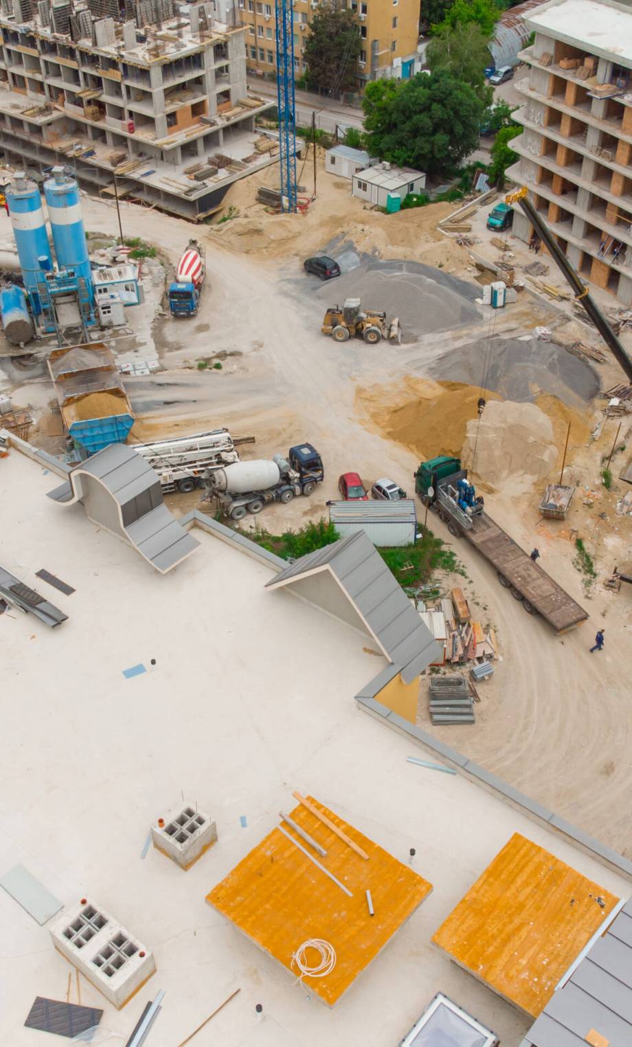 busy-construction-site-and-construction-equipment-2025-03-15-01-00-39-utc (1)